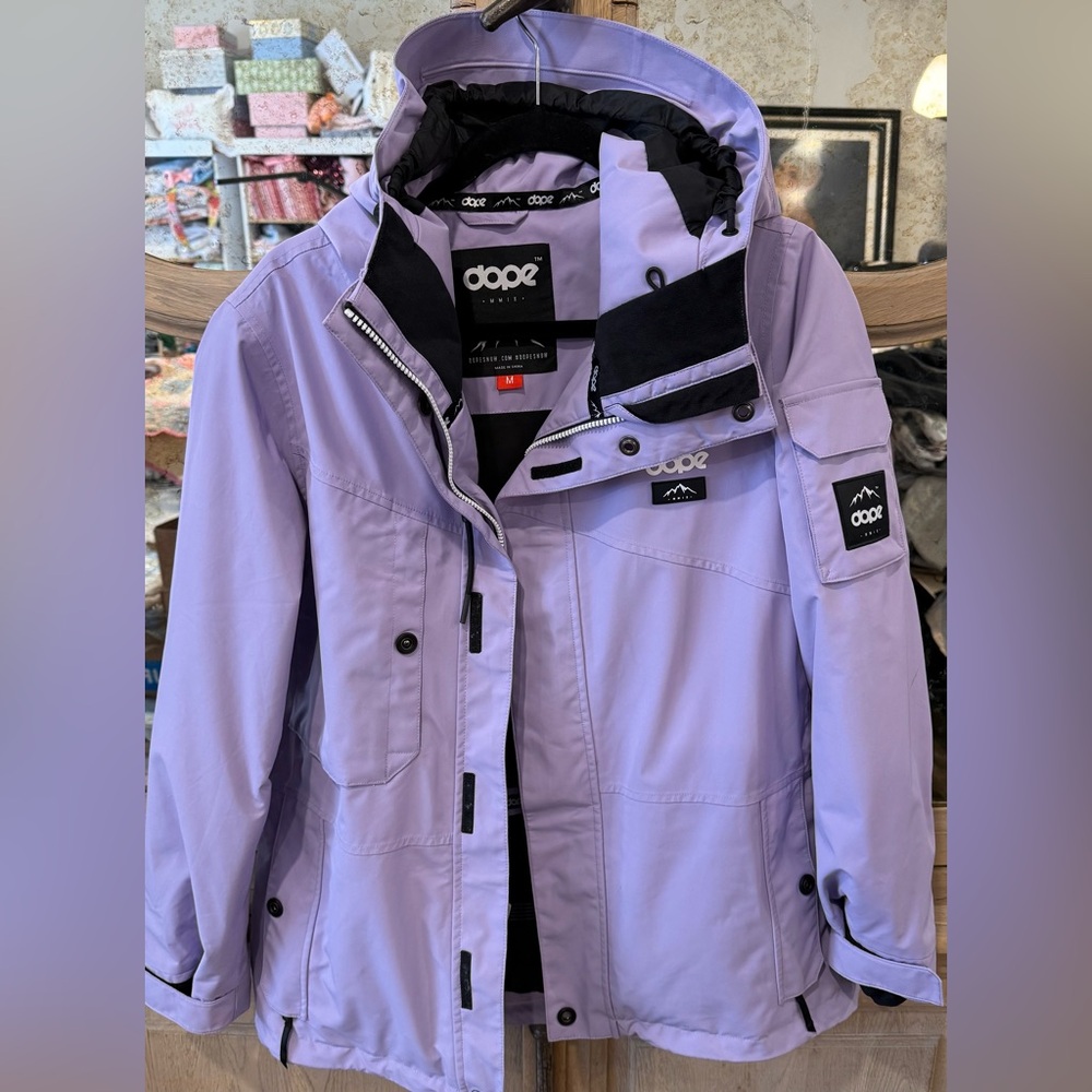 DOPE Women's Light Purple Ski Jacket - Picture 5 of 5